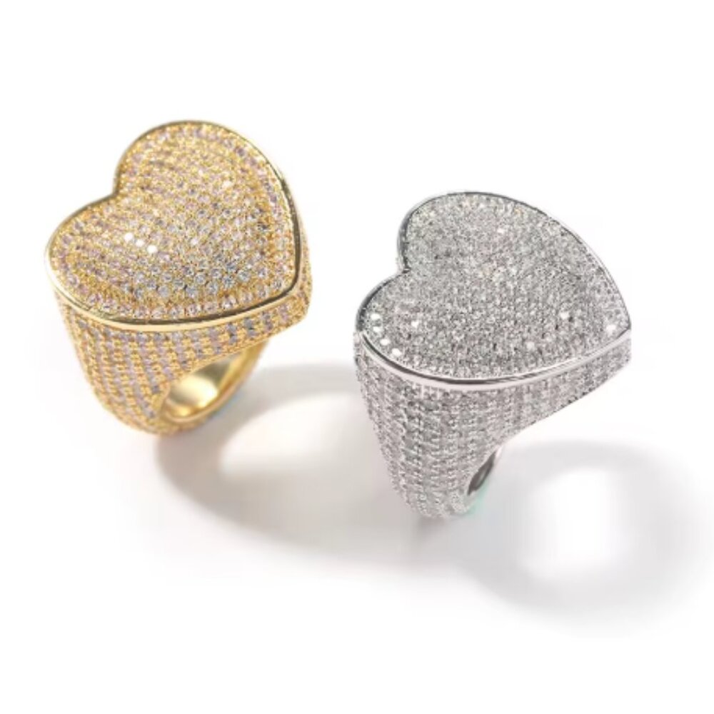 18K Gold Plated Pave Heart Ring – Size 7 Lite Gold